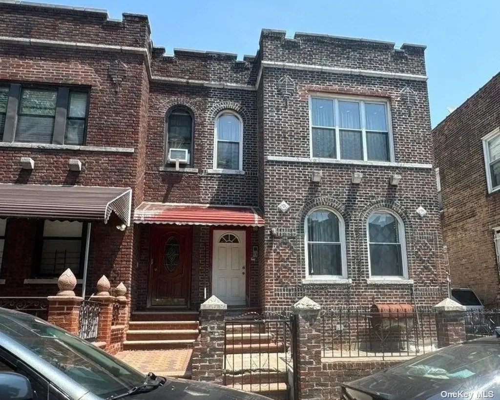 211 E 96th Street Brooklyn NY 11212