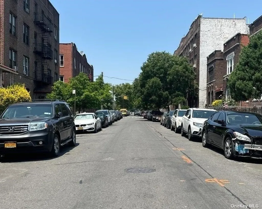 211 E 96th Street Brooklyn NY 11212