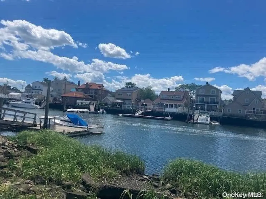 99-71 163 Road Howard Beach NY 11414