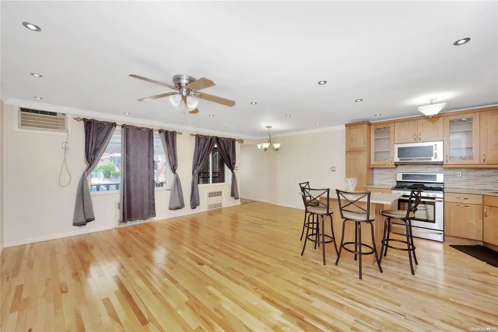 9314 Avenue N Brooklyn NY 11236