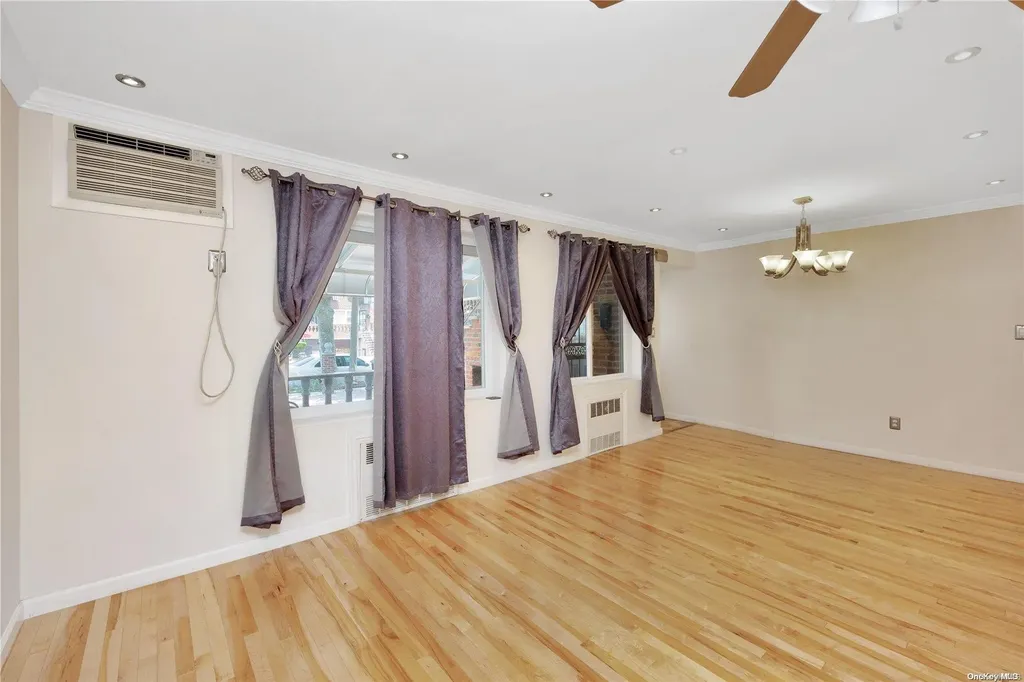 9314 Avenue N Brooklyn NY 11236