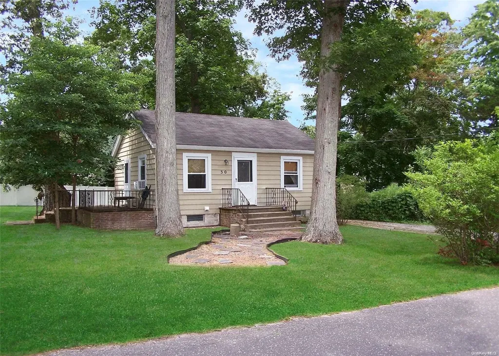 30 Kale Road Rocky Point NY 11778