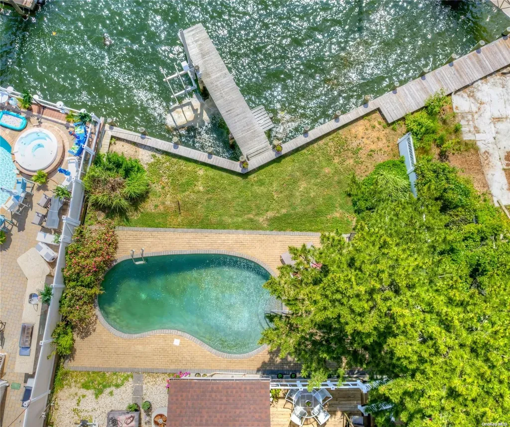 3540 Bertha Drive Baldwin NY 11510