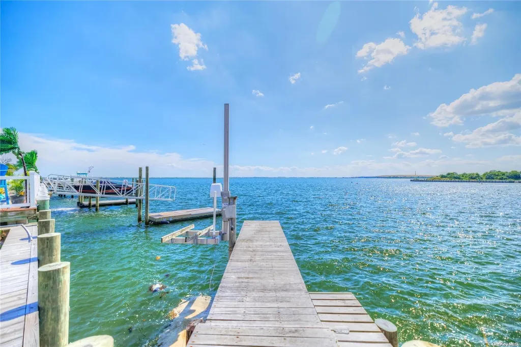 3540 Bertha Drive Baldwin NY 11510