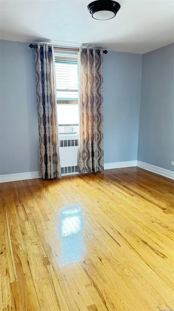 102-18 64th Avenue Forest Hills NY 11375