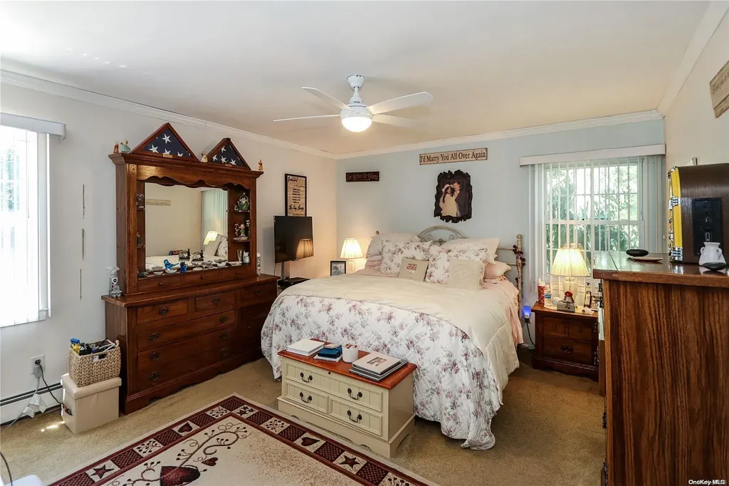4 Kim Place Kings Park NY 11754
