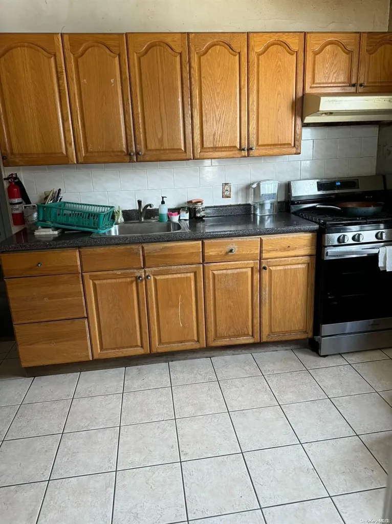 657 Westminster Road Brooklyn NY 11230