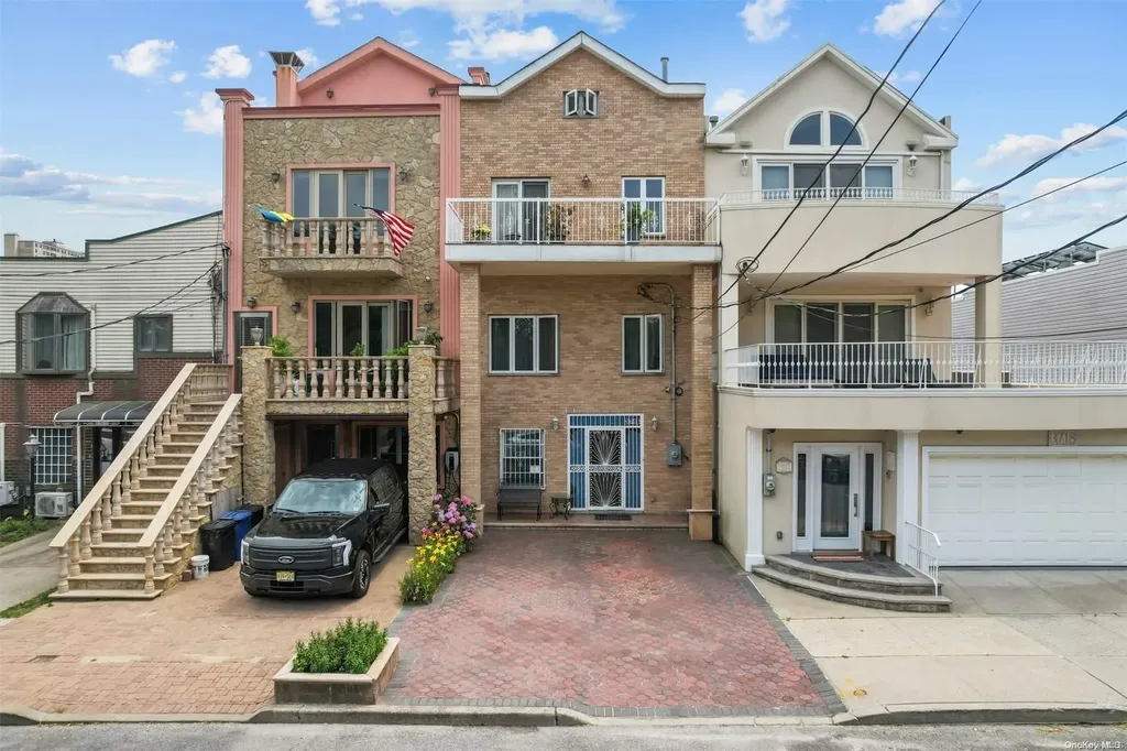 3716 Bayview Avenue Brooklyn NY 11224