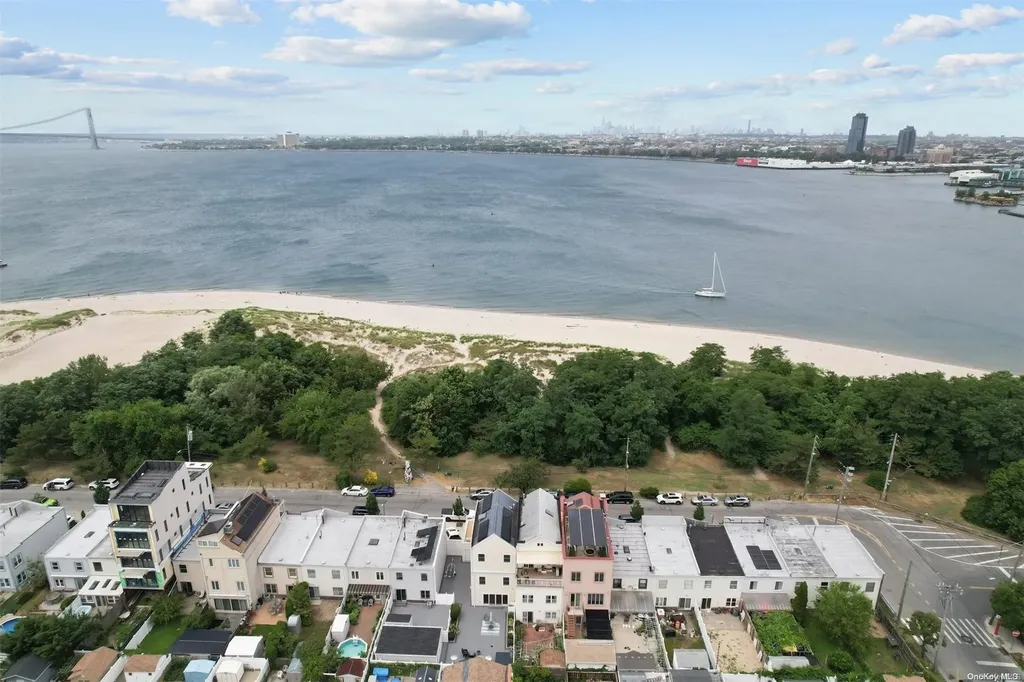 3716 Bayview Avenue Brooklyn NY 11224