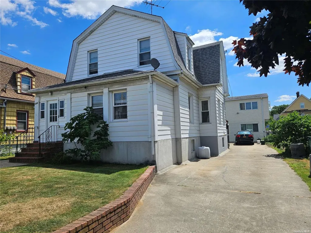 254 John Street Lawrence NY 11559