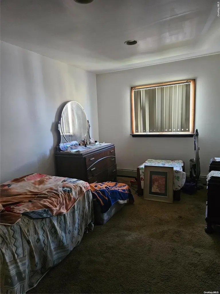 254 John Street Lawrence NY 11559