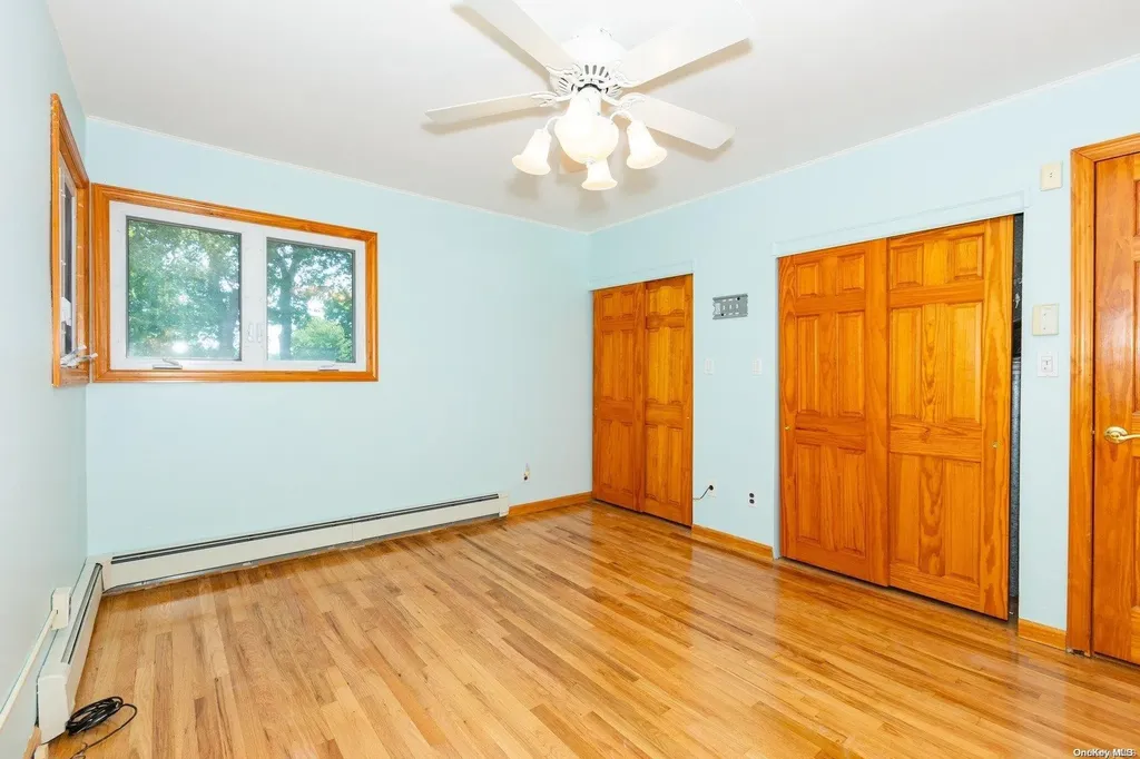 979 Aberdeen Road Bay Shore NY 11706
