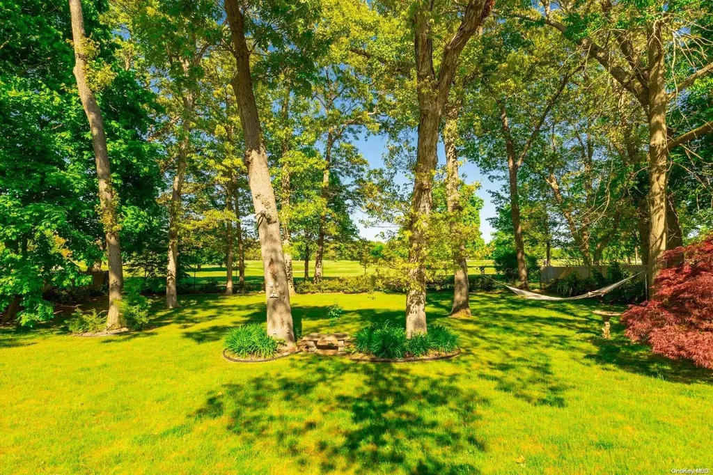 979 Aberdeen Road Bay Shore NY 11706