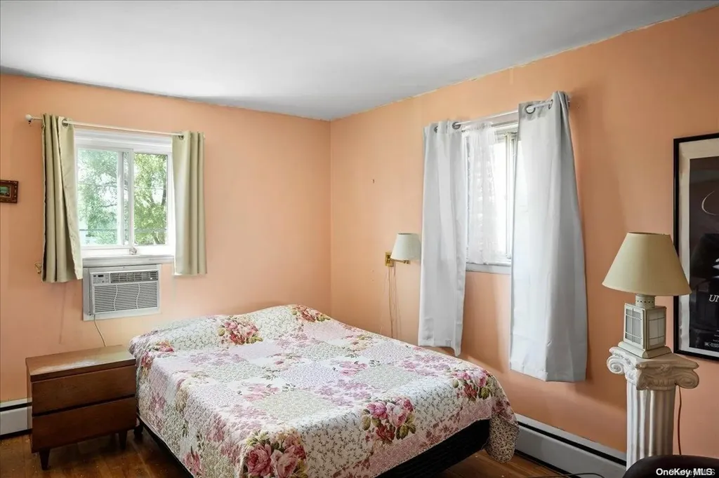 61 Bryant Street Freeport NY 11520