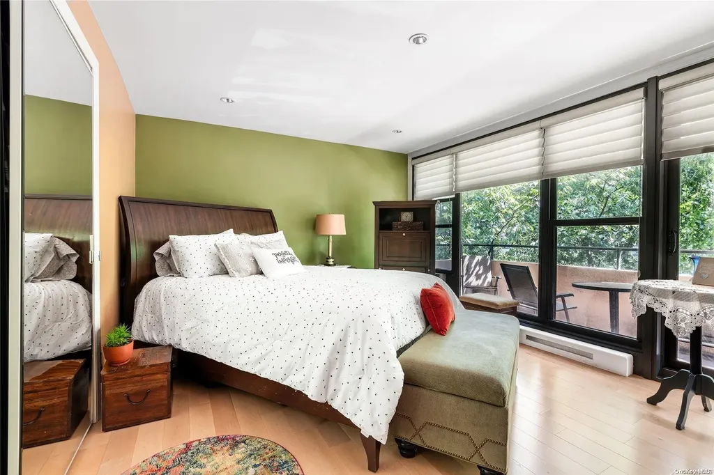 162-20 9th Avenue Beechhurst NY 11357