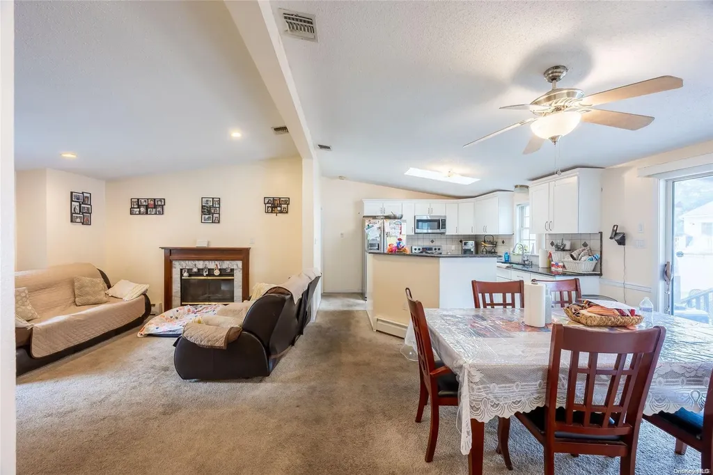 49 Concord Road Shirley NY 11967
