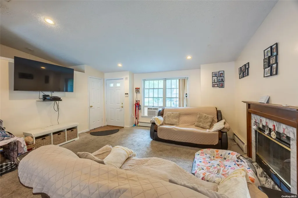 49 Concord Road Shirley NY 11967