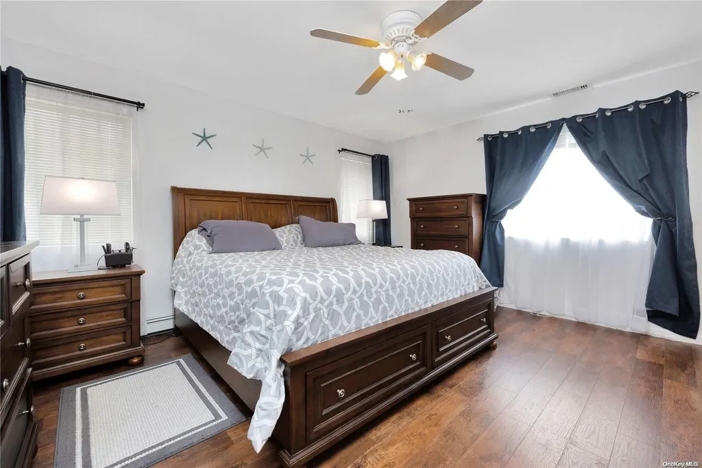3472 Riverside Drive Oceanside NY 11572