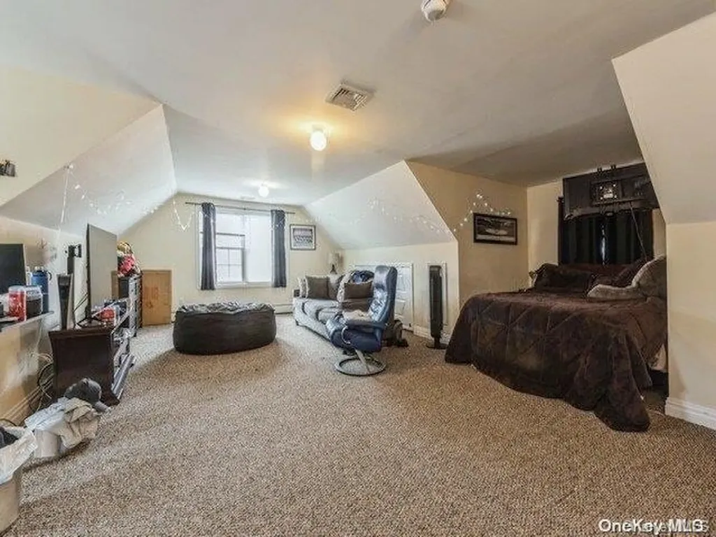 305 Roosevelt Boulevard Long Beach NY 11561