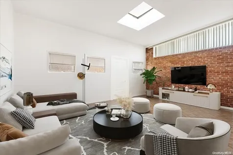 162-15 14th Avenue Beechhurst NY 11357