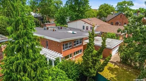 162-15 14th Avenue Beechhurst NY 11357