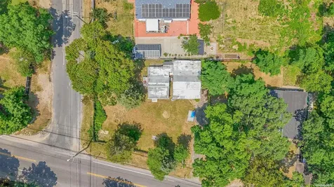 549 Granny Road Medford NY 11763