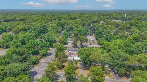 549 Granny Road Medford NY 11763