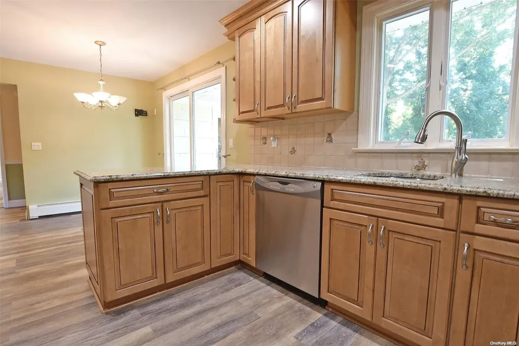 11 Southgate Shoreham NY 11786