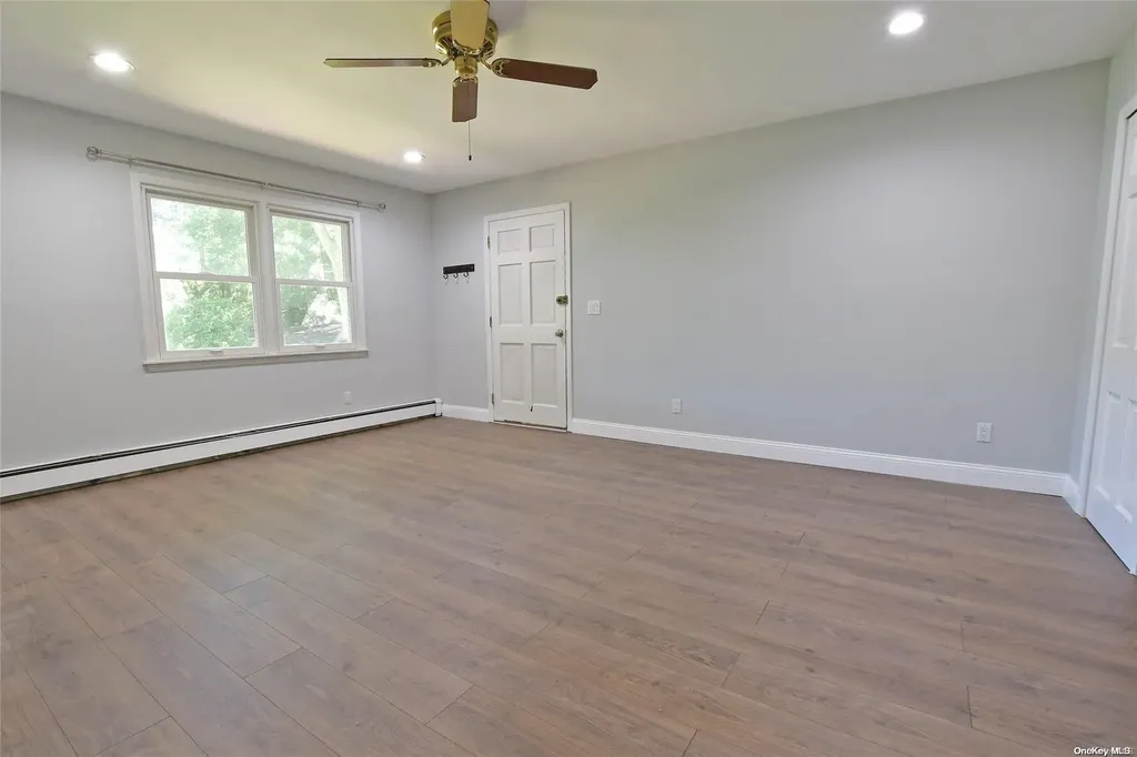 11 Southgate Shoreham NY 11786