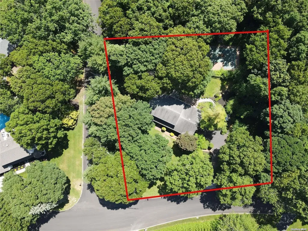 11 Southgate Shoreham NY 11786