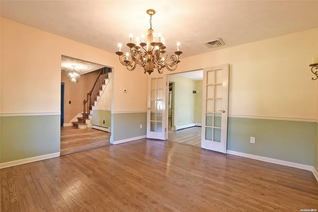 11 Southgate Shoreham NY 11786