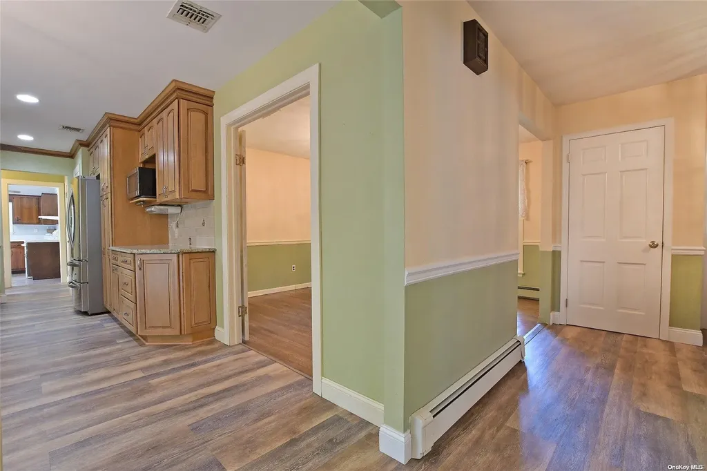 11 Southgate Shoreham NY 11786