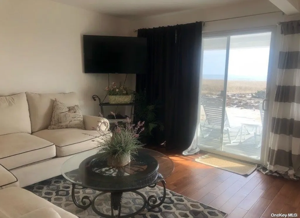 279 Dune Road Westhampton Beach NY 11978