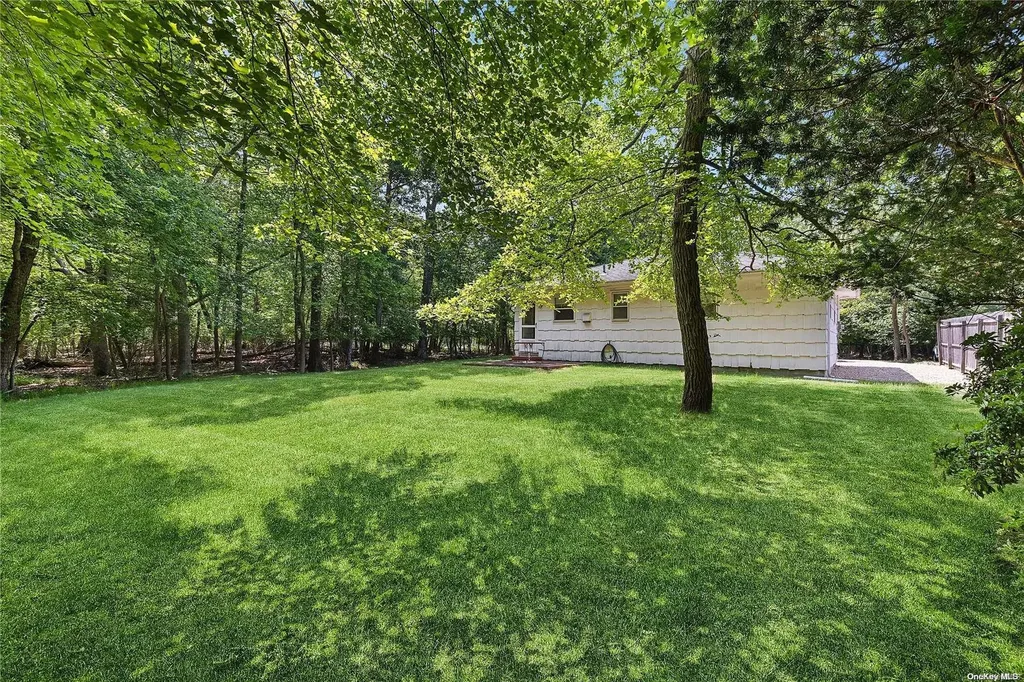 43 Chapel Lane East Hampton NY 11937