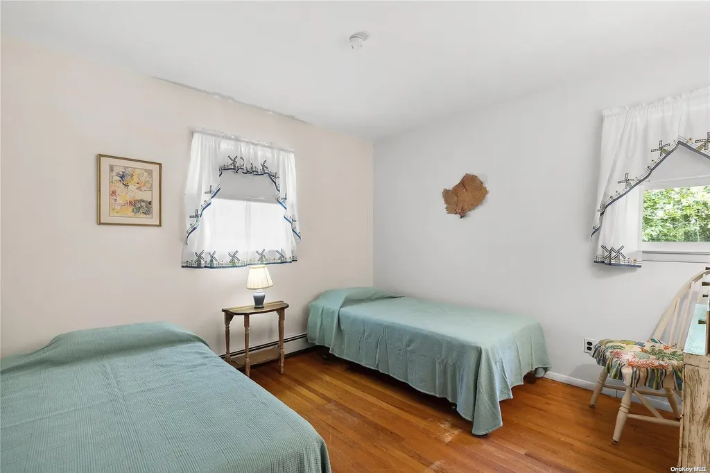 43 Chapel Lane East Hampton NY 11937