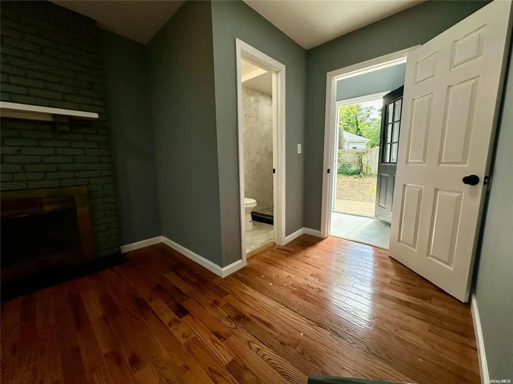1718 Pine Acres Boulevard Bay Shore NY 11706
