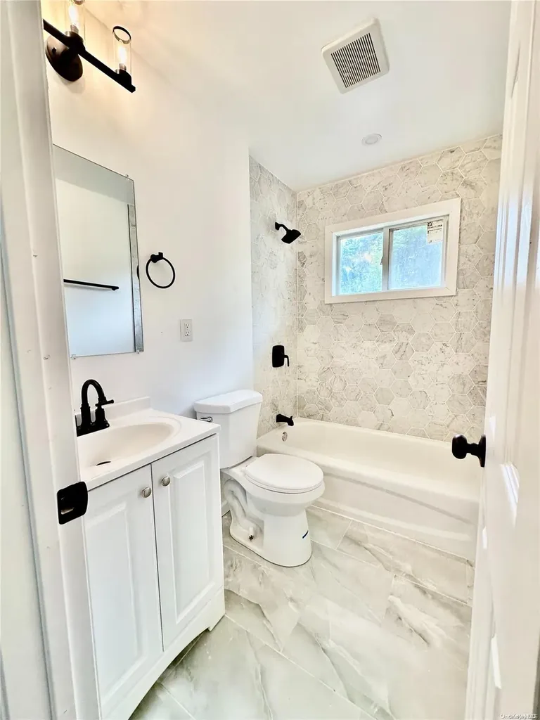 1718 Pine Acres Boulevard Bay Shore NY 11706