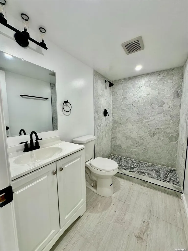 1718 Pine Acres Boulevard Bay Shore NY 11706