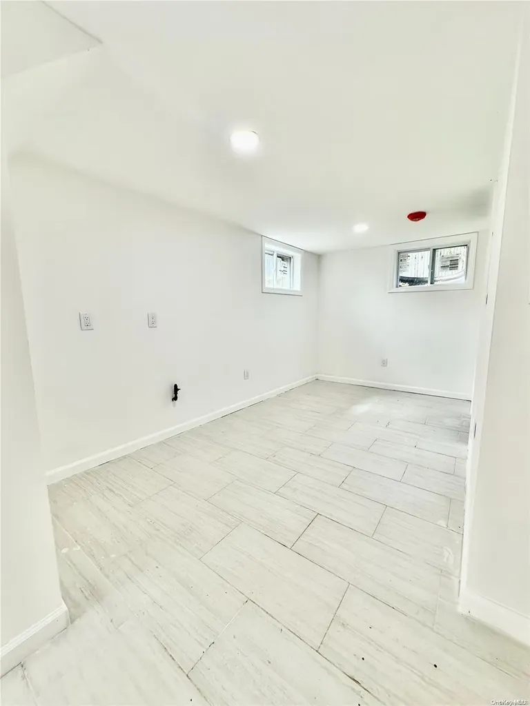 1718 Pine Acres Boulevard Bay Shore NY 11706