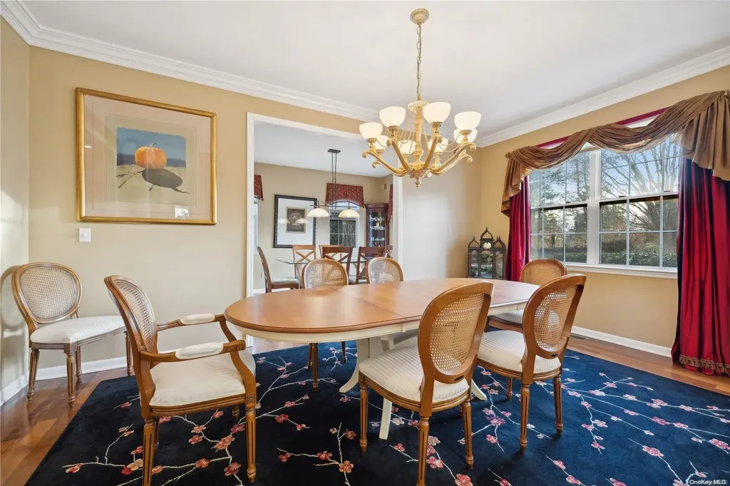 95 Windflower Lane Riverhead NY 11901