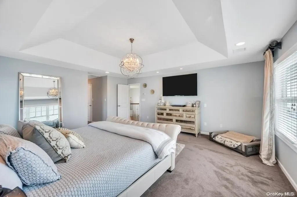 30 Kittiwake Lane Babylon NY 11702