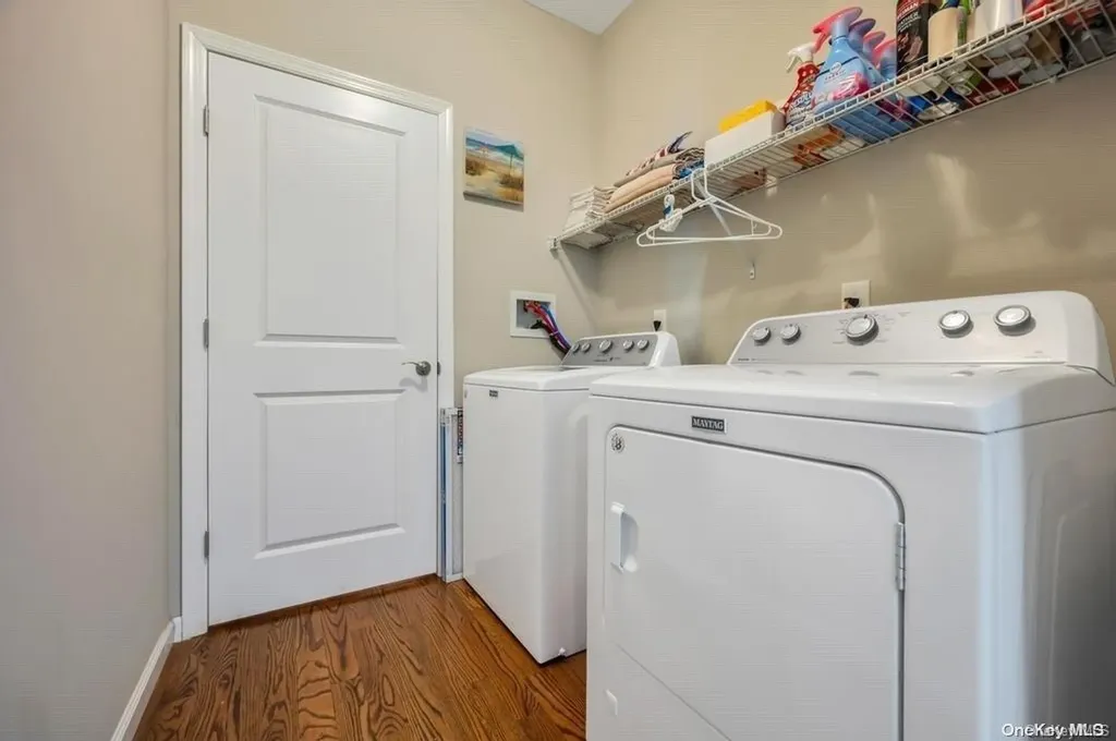 30 Kittiwake Lane Babylon NY 11702