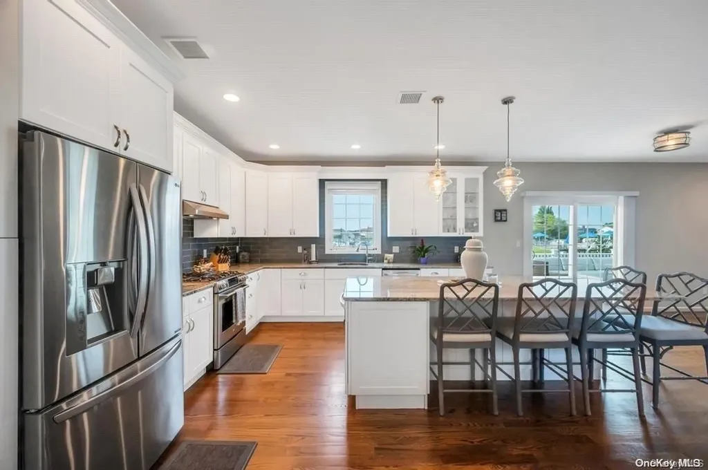 30 Kittiwake Lane Babylon NY 11702