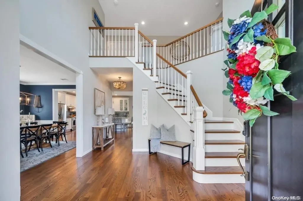 30 Kittiwake Lane Babylon NY 11702