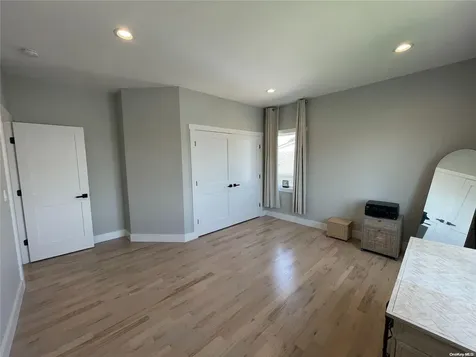 2447 Ellsworth Street Seaford NY 11783