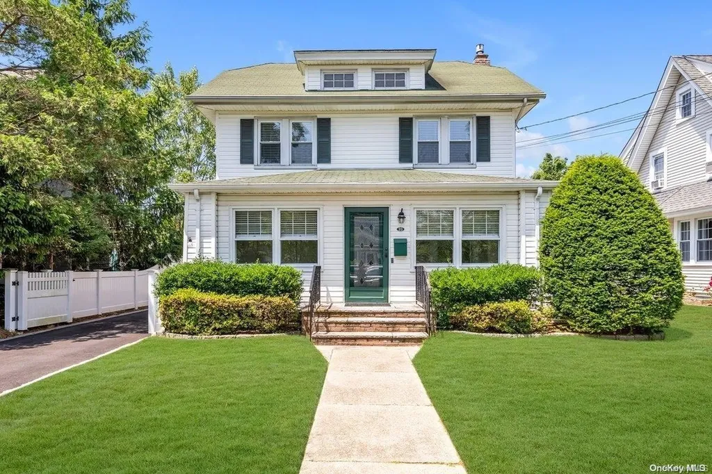 23 Grace Avenue Lynbrook NY 11563