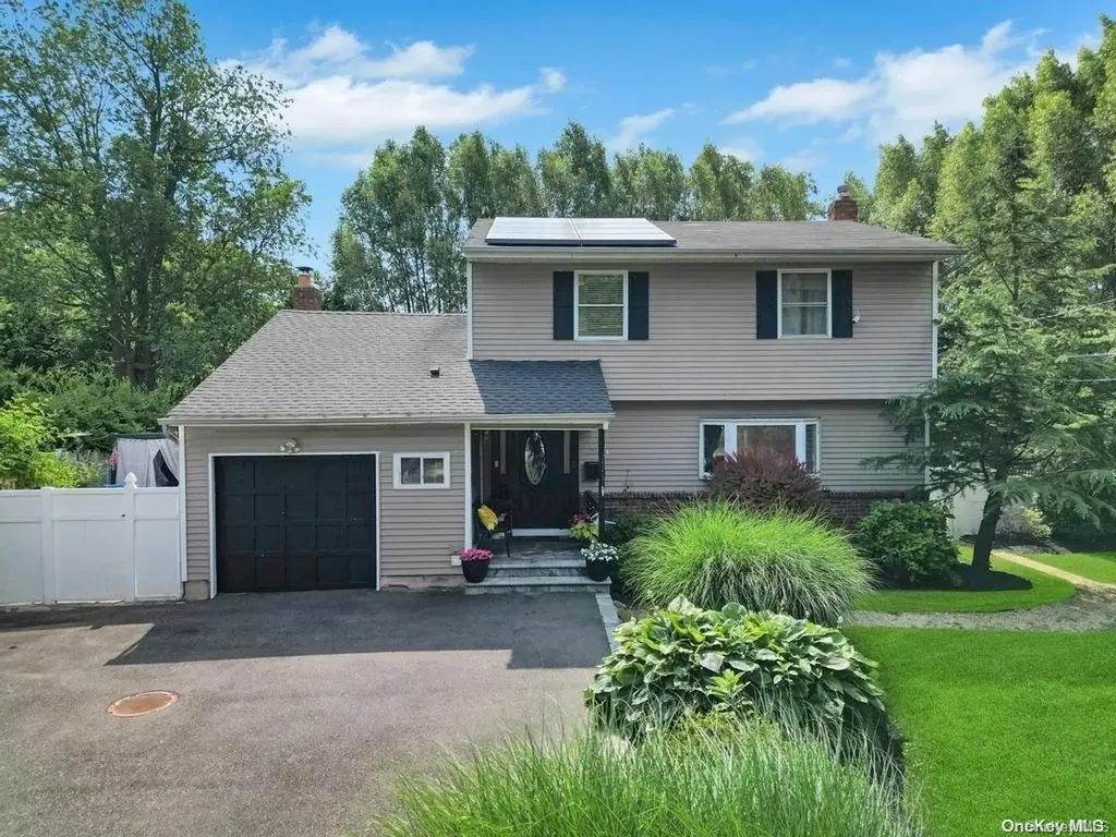 407 Route 111 Smithtown NY 11787