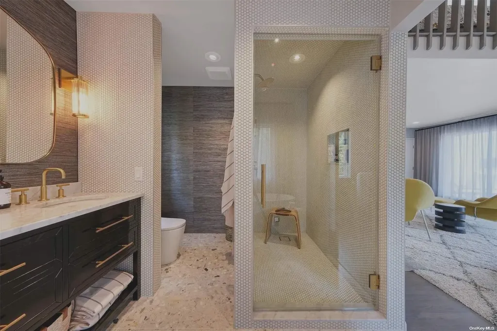 333 Roe Avenue East Patchogue NY 11772