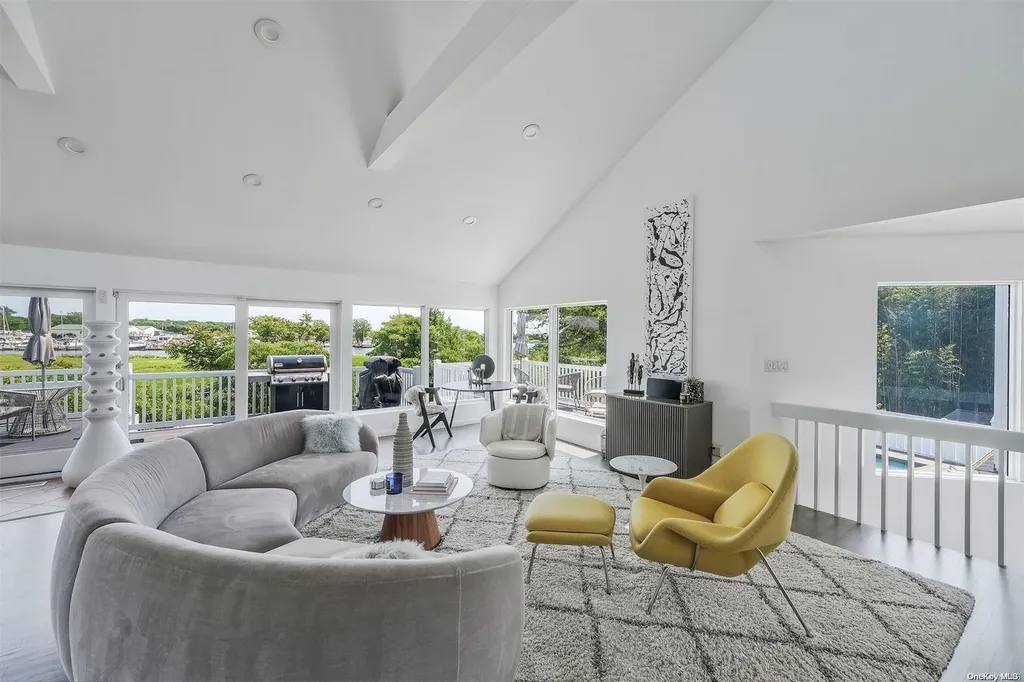 333 Roe Avenue East Patchogue NY 11772