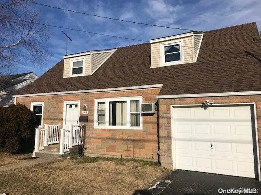 3415 3rd Street Oceanside NY 11572